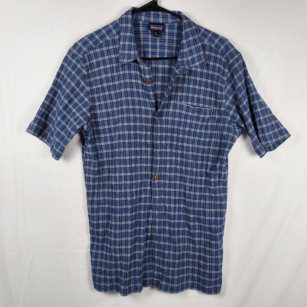 Patagonia Organic Cotton Shirt Men’s M Blue Plaid Short Sleeve Button Front